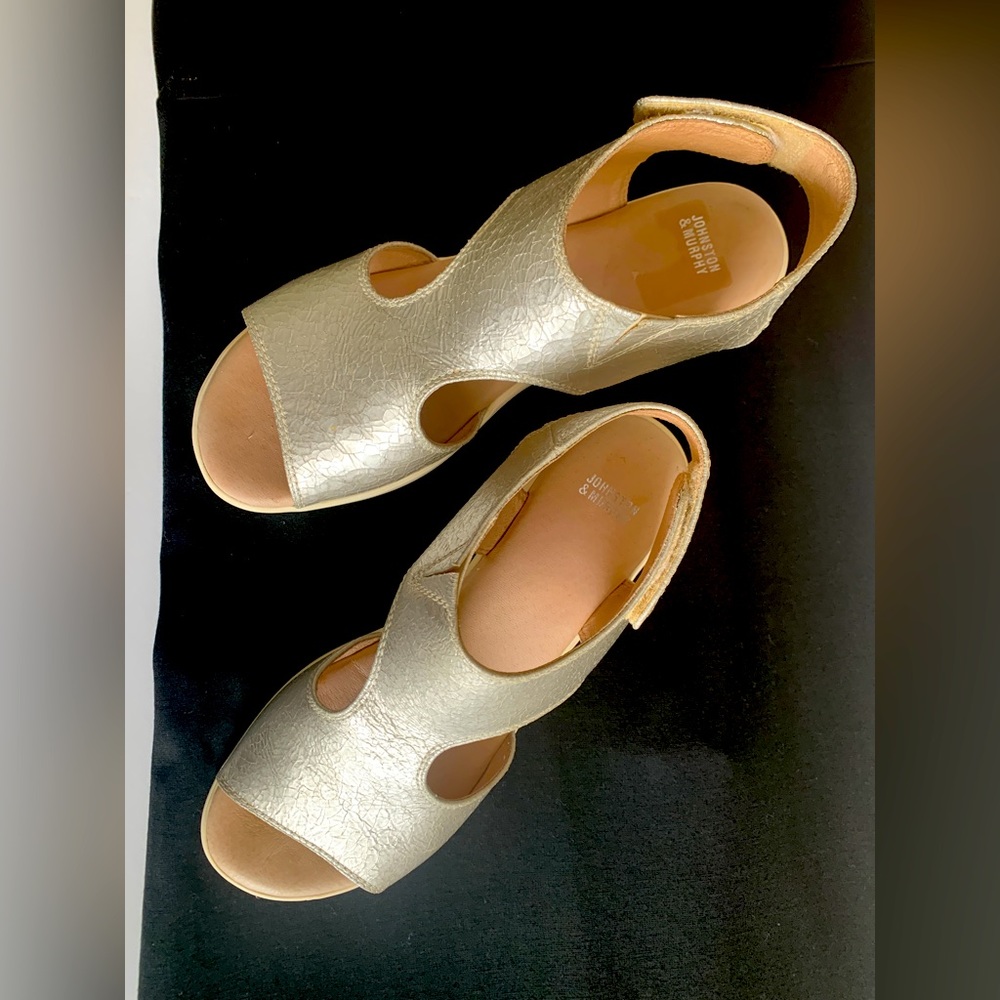 Johnson & Murphy Platform Silver Metallic Suede Lightweight Size 9M